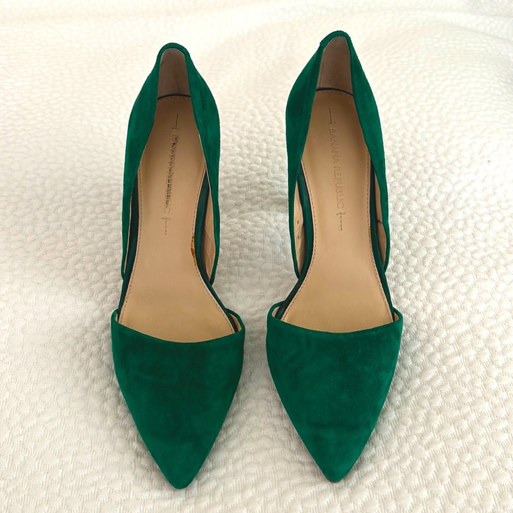 BR Emerald green suede stiletto heels size 8.5